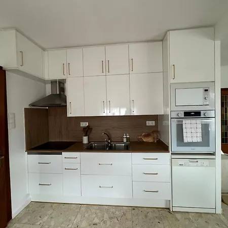 Bastida Villa Cardona
